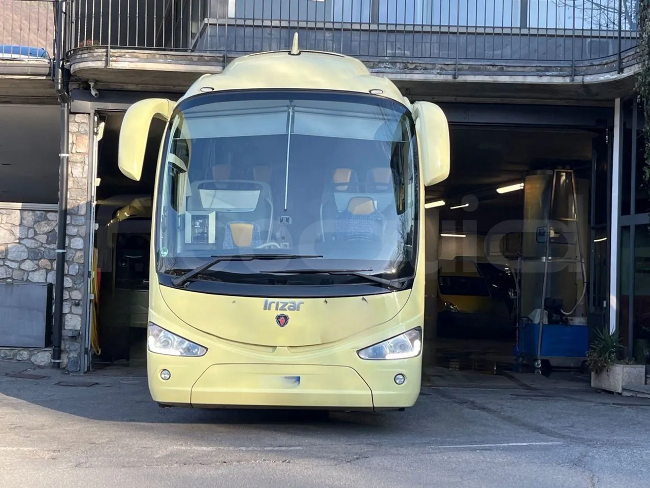 Irizar i6 HDH 12.37 - EUR5 - 324kW - 12.200m - front photo