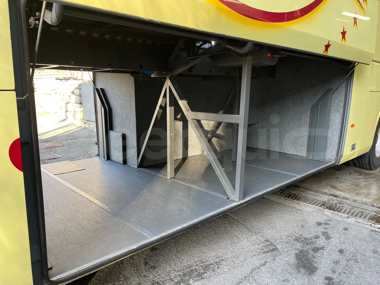 Irizar i6 HDH 12.37 - EUR5 - 324kW - 12.200m - internal frame rust check