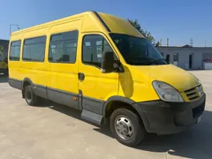 Iveco A50 E4/30/A - EURO4 -107kw - 6,948mt - 3/4 front right doors