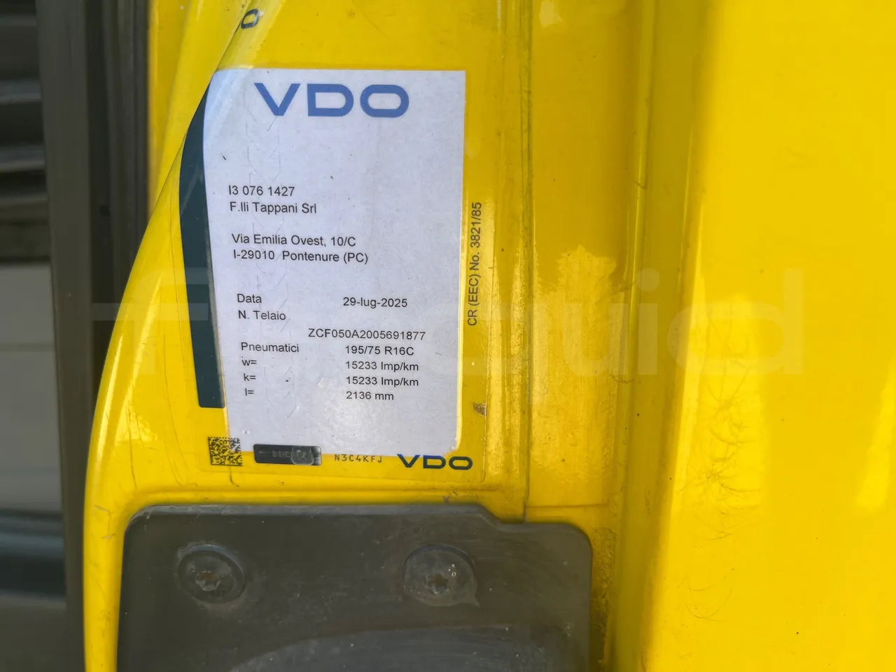 Iveco A50 E4/30/A - EURO4 -107kw - 6,948mt - vehicle plate photo