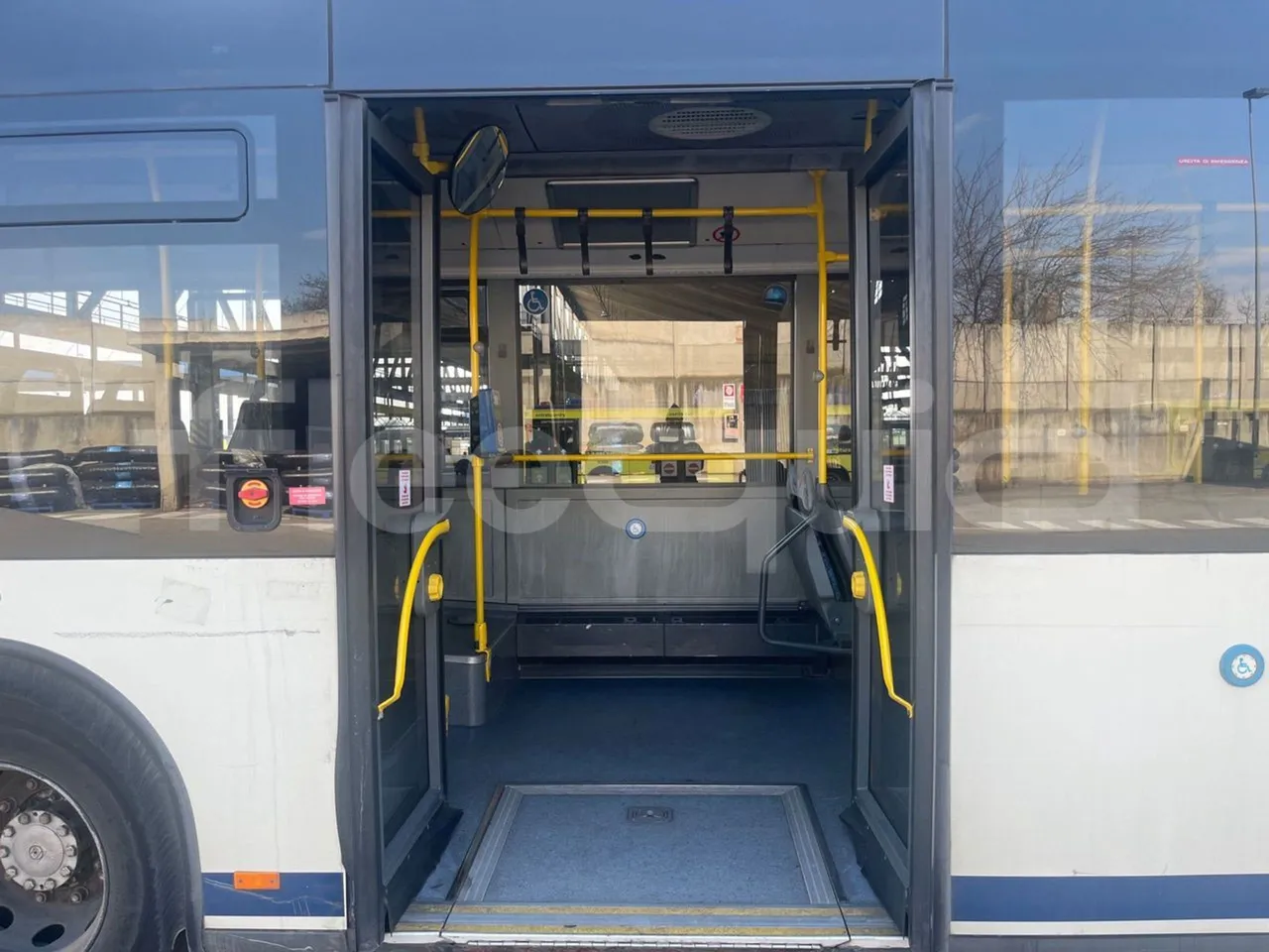 Mercedes-Benz Citaro O 530 A26 - Euro5 - 210kW - 12mt - front door 3 open