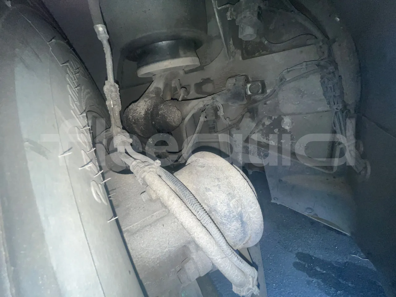 Mercedes-Benz Citaro O 530 A26 - Euro5 - 210kW - 12mt - front brake calipers right