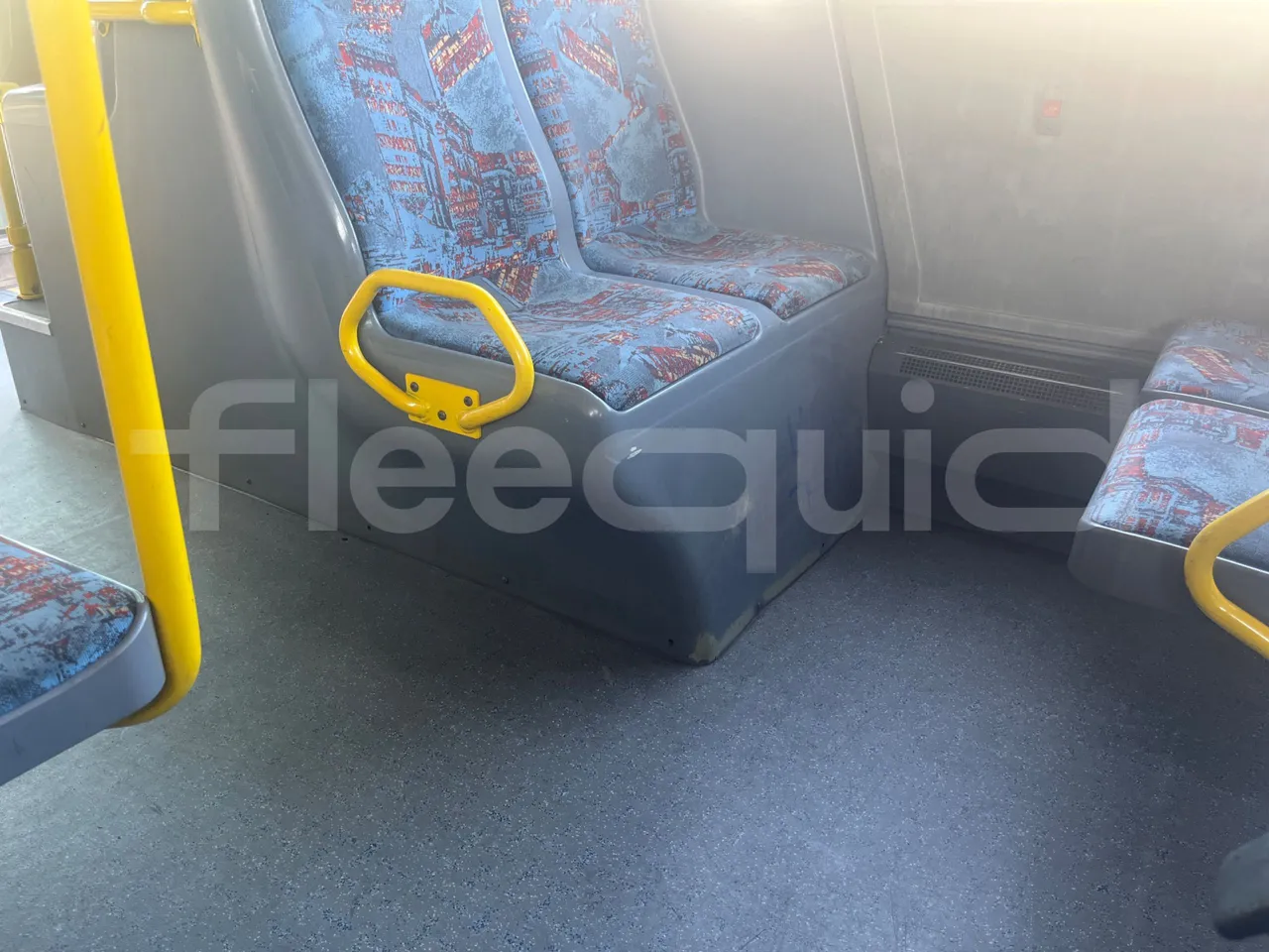 Mercedes-Benz Citaro O 530 A26 - Euro5 - 210kW - 12mt - power outlets detail