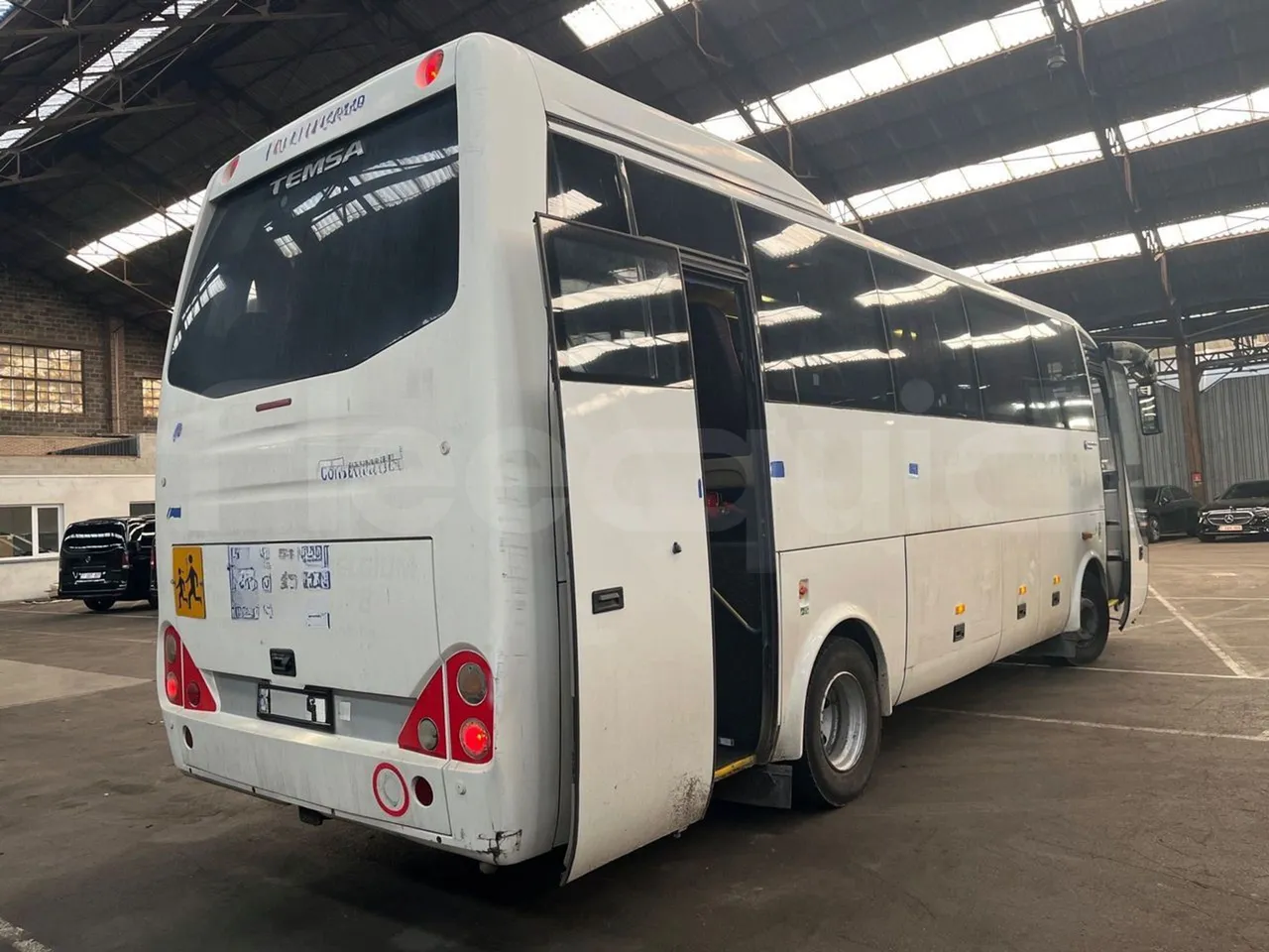 Temsa Opalin HNJ55L21R - Euro5 - 184kW - 8.393mt - front door 3 open