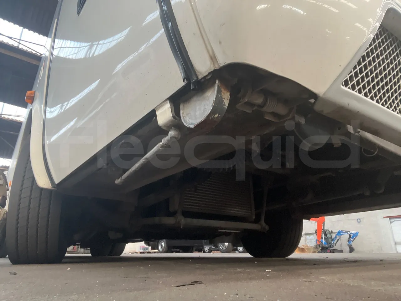 Temsa Opalin HNJ55L21R - Euro5 - 184kW - 8.393mt - front discs left