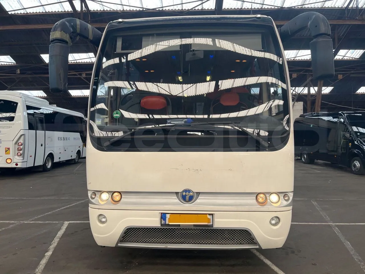 Temsa Opalin HNJ55L21R - Euro5 - 184kW - 8.393mt - front photo