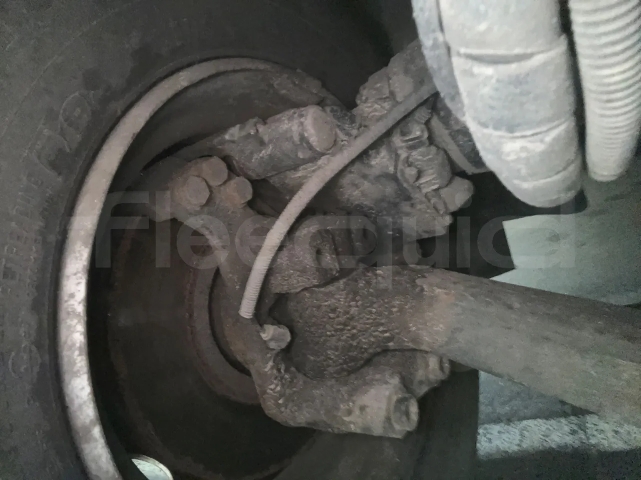 Temsa Opalin HNJ55L21R - Euro5 - 184kW - 8.393mt - front shock absorbers right