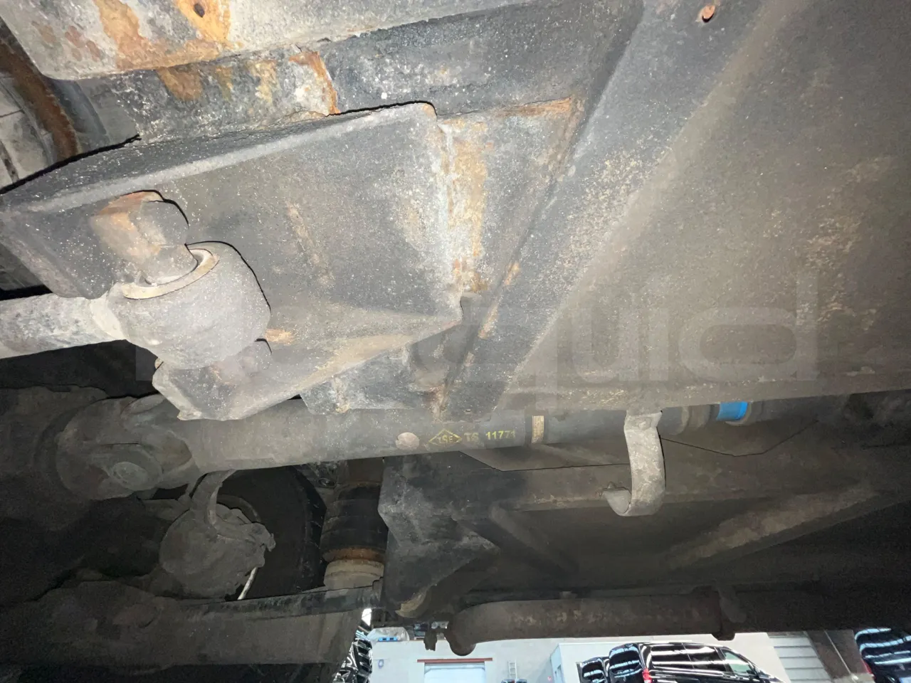 Temsa Opalin HNJ55L21R - Euro5 - 184kW - 8.393mt - axle 3 air springs 1 right