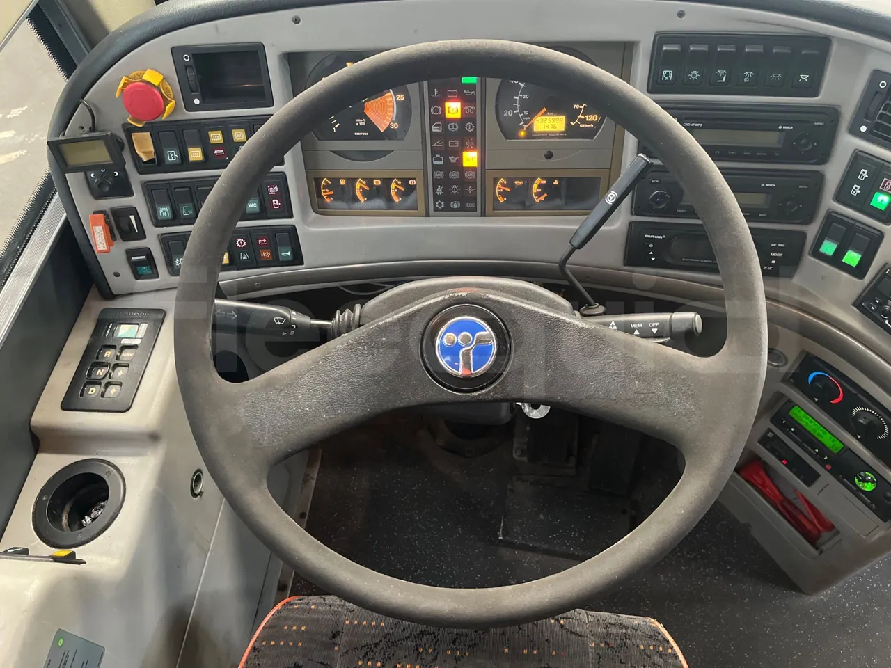 Temsa Opalin HNJ55L21R - Euro5 - 184kW - 8.393mt - steering wheel photo