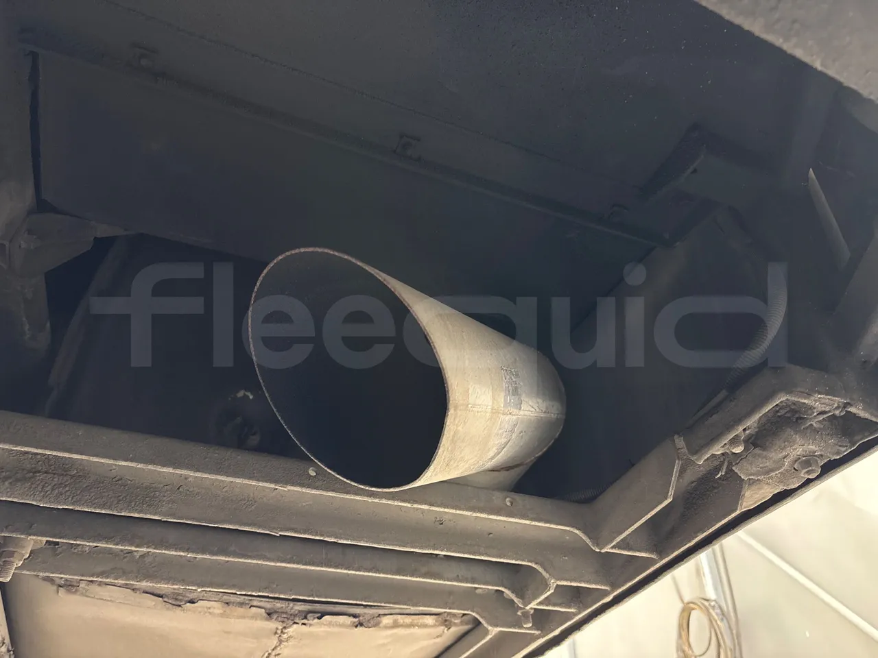 Setra S417 GT-HD - EURO4 - 315 kW-14,05m - exhaust photo