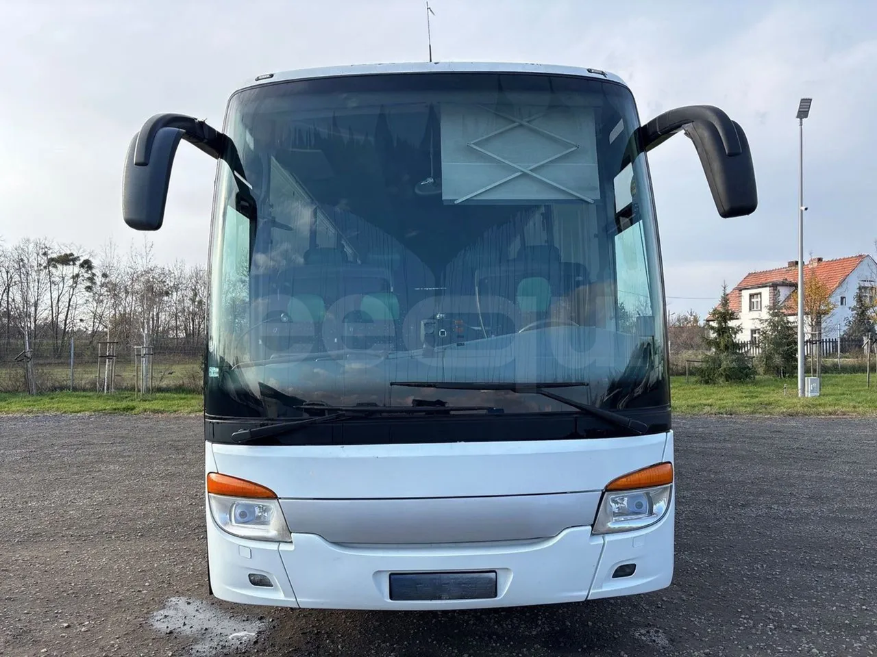 Setra S417 GT-HD - EURO4 - 315 kW-14,05m - front photo