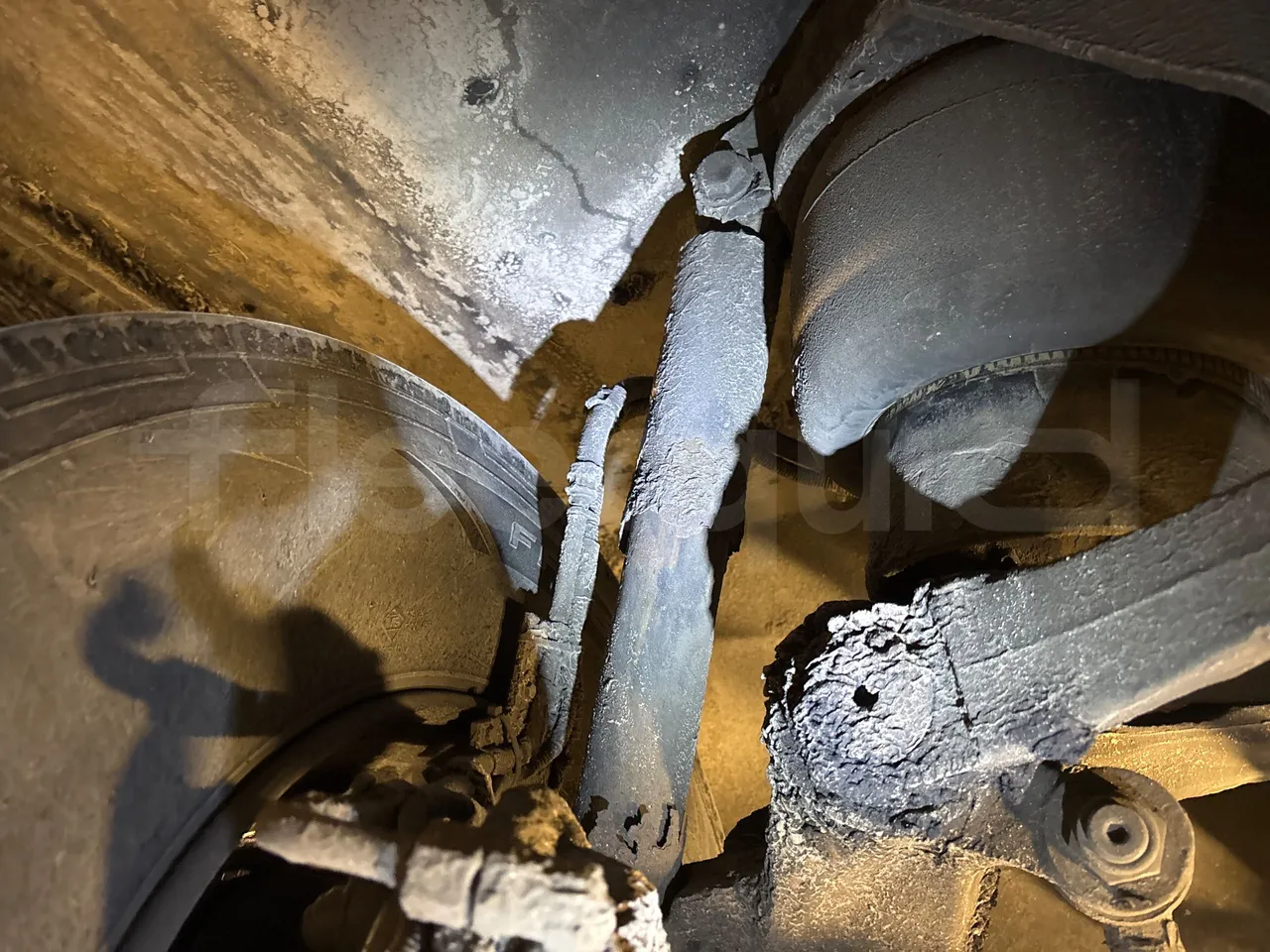 Setra S417 GT-HD - EURO4 - 315 kW-14,05m - front shock absorbers right