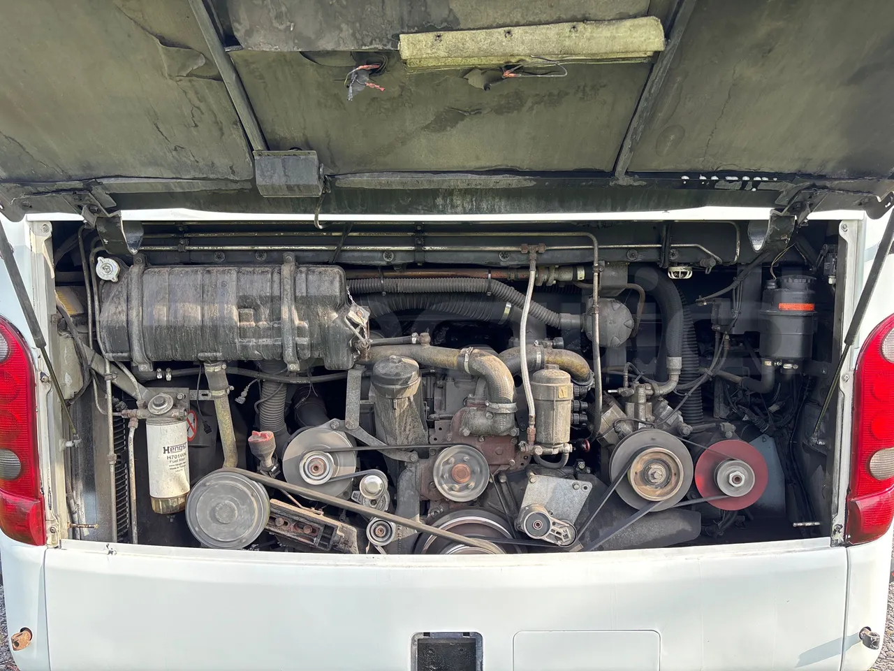 Setra S417 GT-HD - EURO4 - 315 kW-14,05m - rear hatch open