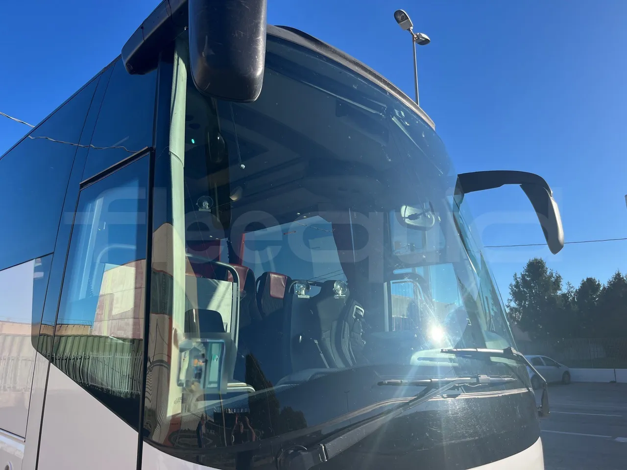 Vdl Futura - Windscreen From Right Side