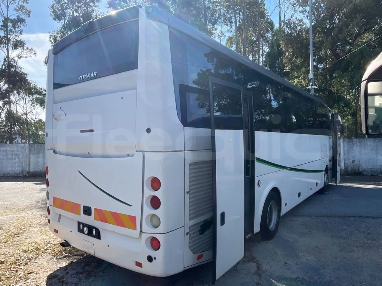 Otokar Vectio T Vectio 290T - Euro5 - 213kW - 10mt - 3/4 right rear doors open