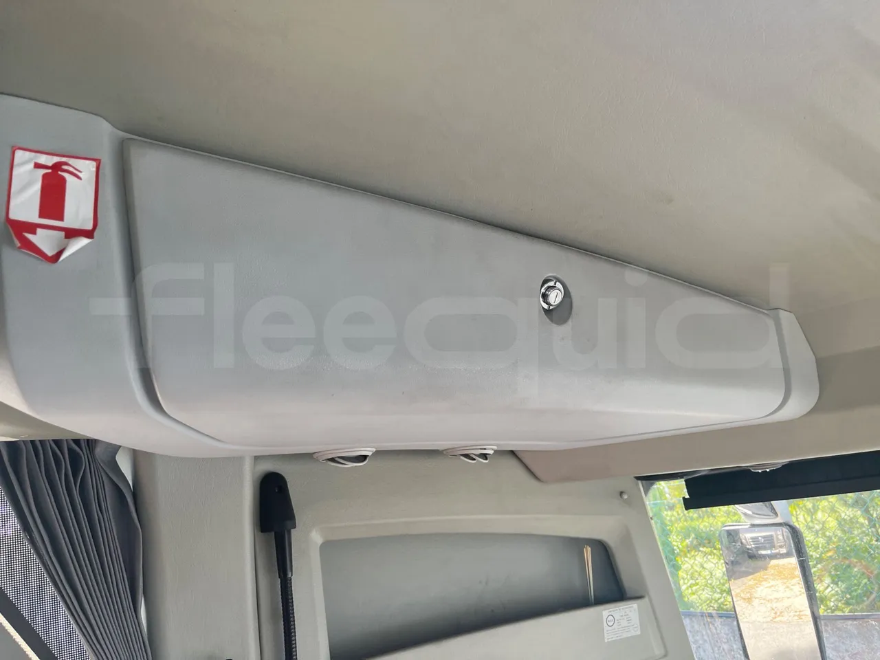 Otokar Vectio T Vectio 290T - Euro5 - 213kW - 10mt - overhead compartments photo