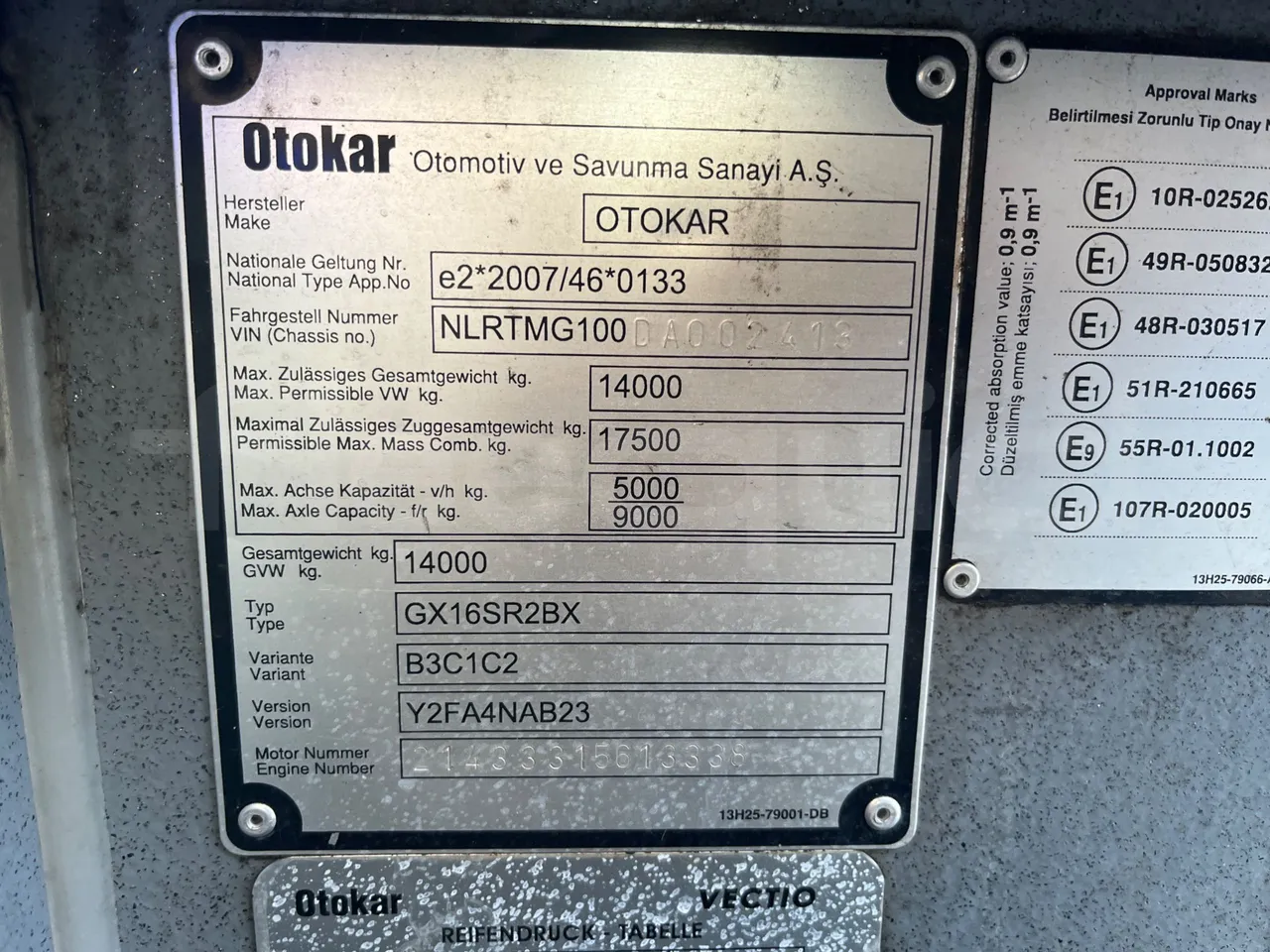 Otokar Vectio T Vectio 290T - Euro5 - 213kW - 10mt - vehicle plate photo