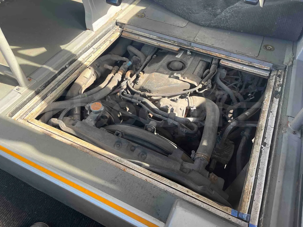 Isuzu Turquoise - fire extinguishing system