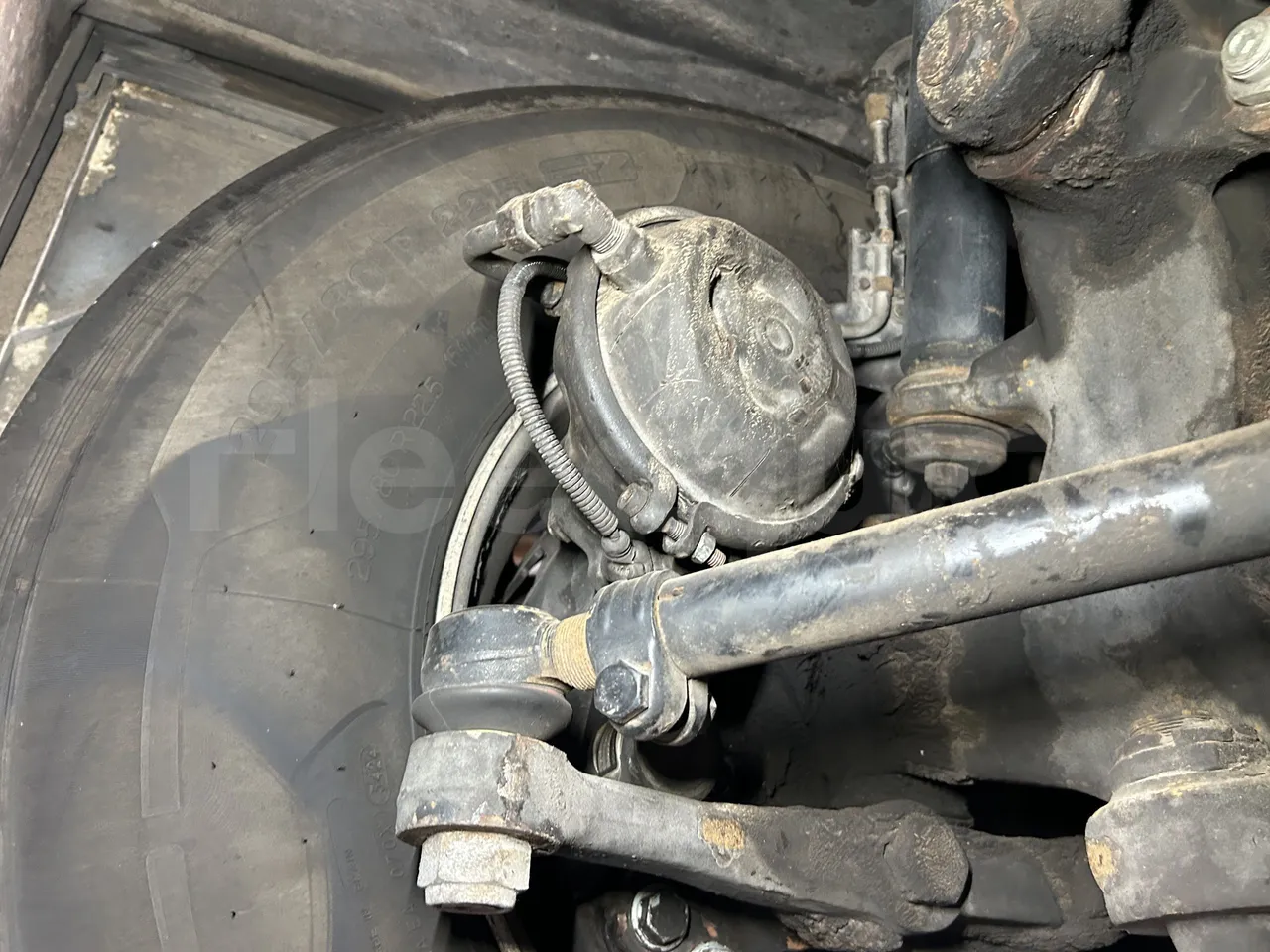 Setra S415 - First Axle Brake Calipers Right Side