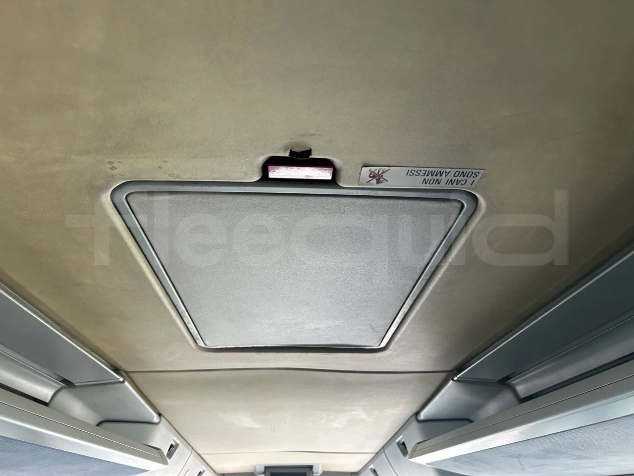 Setra S415 - Roof Hatch 2
