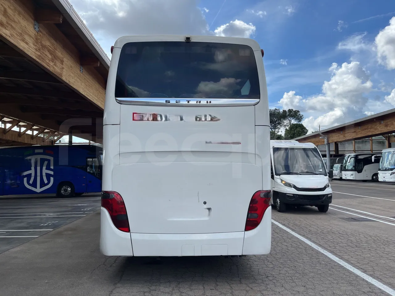 Setra S415 - Rear