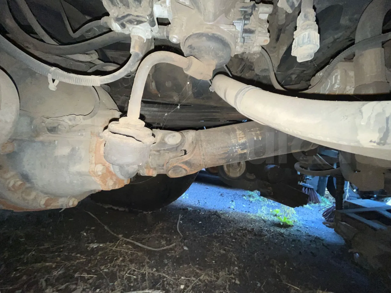 Iveco Faun Viatek 160/150 E4 SK600 - Euro5- 160kW - 6.917mt - driveshaft photo