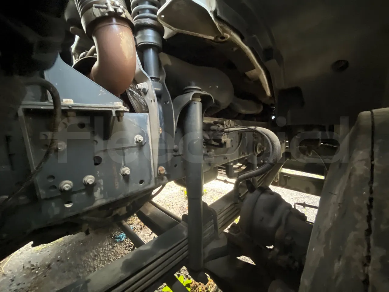 Iveco Faun Viatek 160/150 E4 SK600 - Euro5- 160kW - 6.917mt - front air springs right