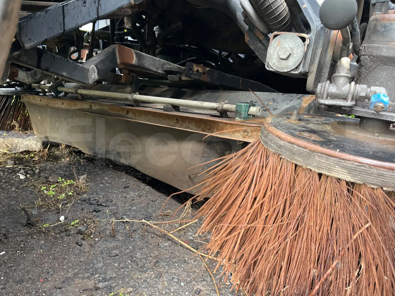 Iveco Faun Viatek 160/150 E4 SK600 - Euro5- 160kW - 6.917mt - central undercarriage photo