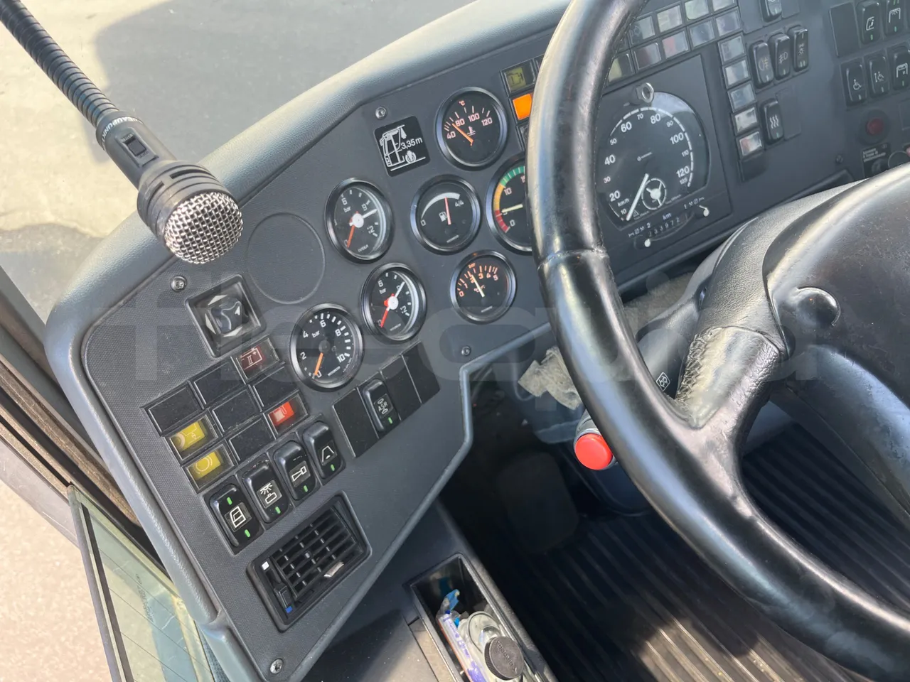 Setra S313 UL/ Euro 3 - 260 Kw - 11.320 Mt - hostes microphone accessories photo