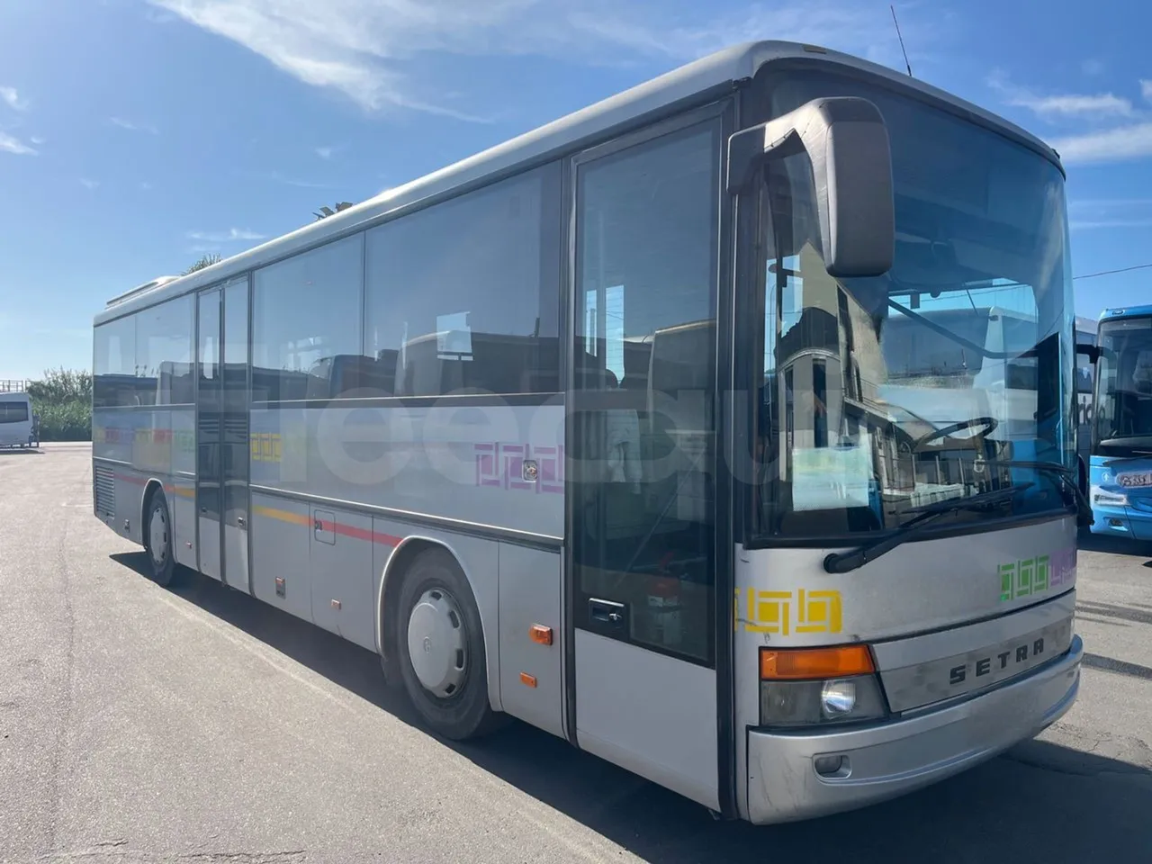 Setra S313 UL/ Euro 3 - 260 Kw - 11.320 Mt - Base cover photo