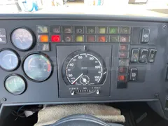 Setra S313 UL/ Euro 3 - 260 Kw - 11.320 Mt - dashboard lights on