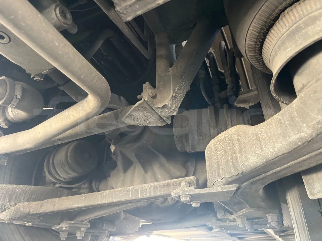 Setra S313 UL/ Euro 3 - 260 Kw - 11.320 Mt - driveshaft photo