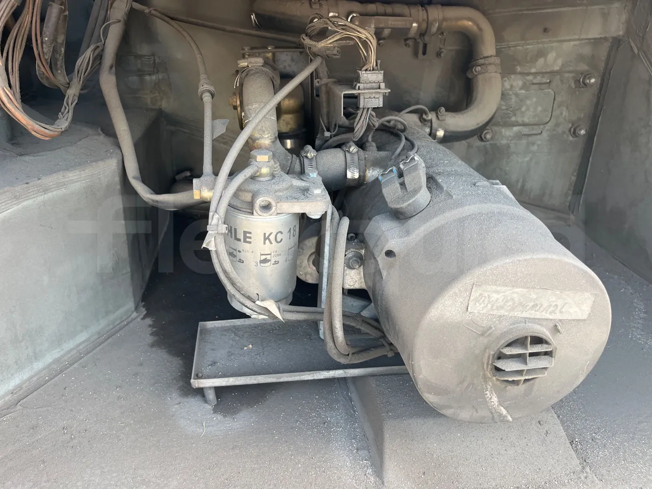 Setra S313 UL/ Euro 3 - 260 Kw - 11.320 Mt - preheater webasto photo