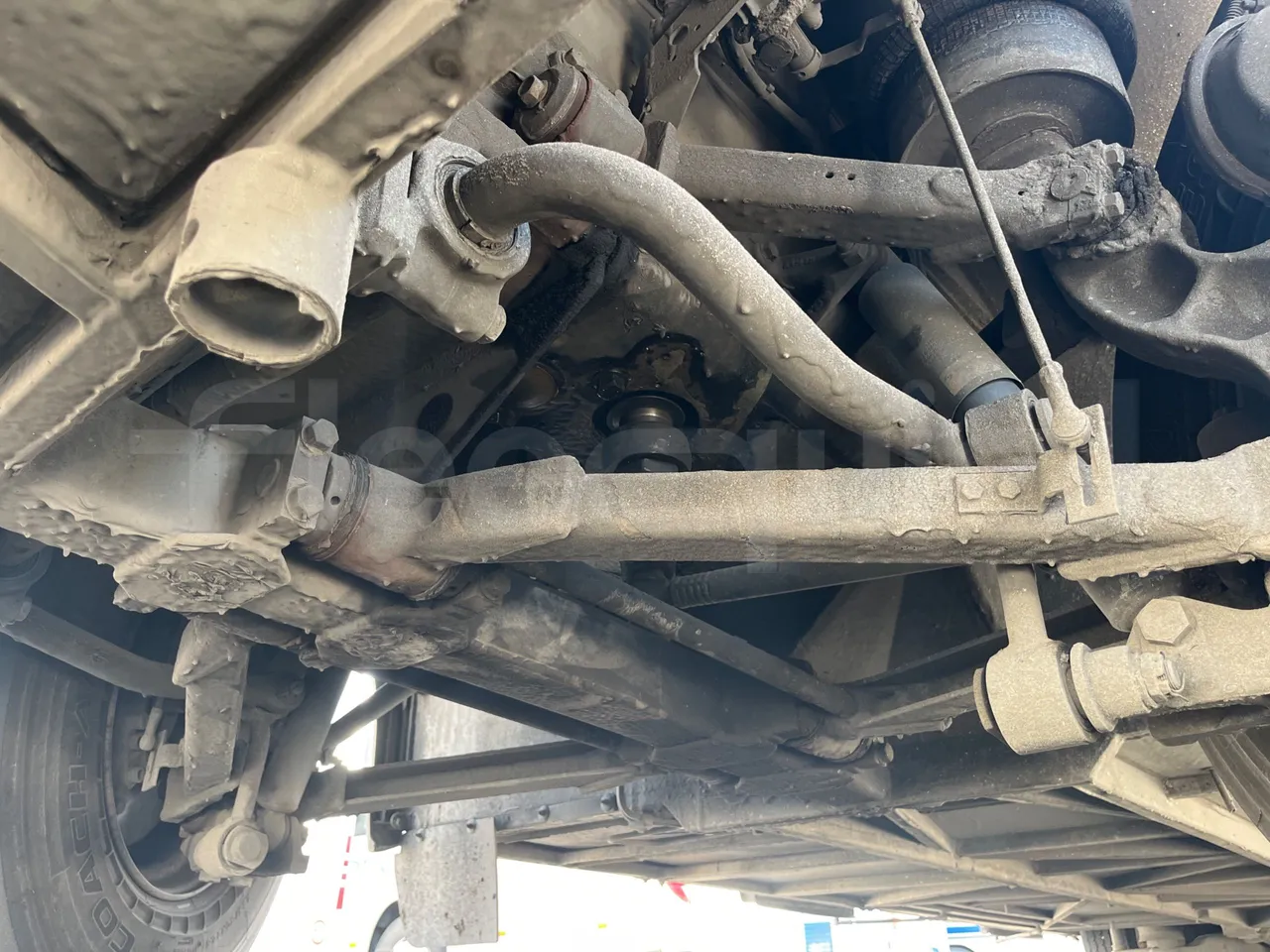 Setra S313 UL/ Euro 3 - 260 Kw - 11.320 Mt - front axle central