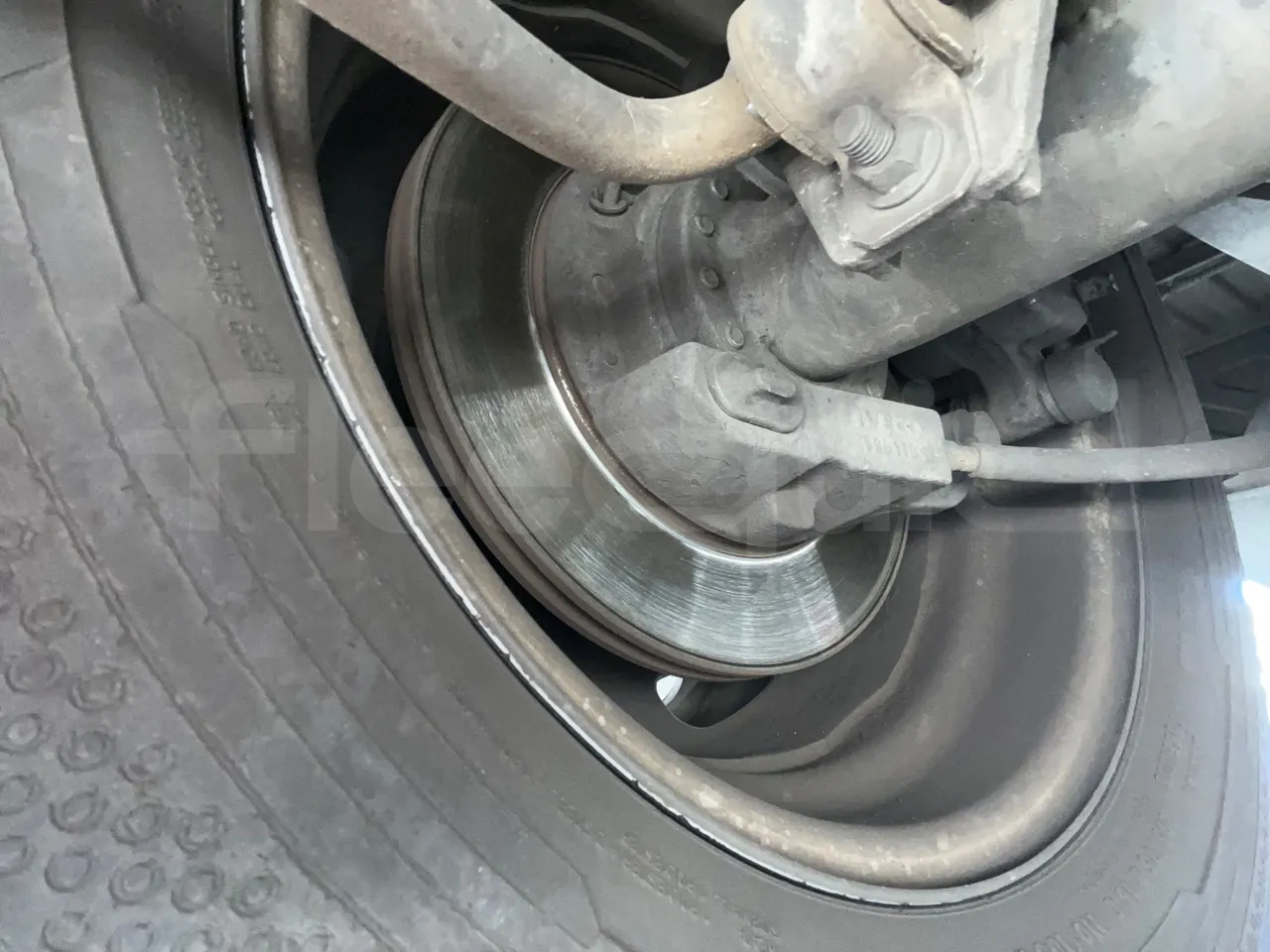 Iveco Daily A50/14/20 -EUR5 -100kW -6.948m CNG - axle 2 discs left
