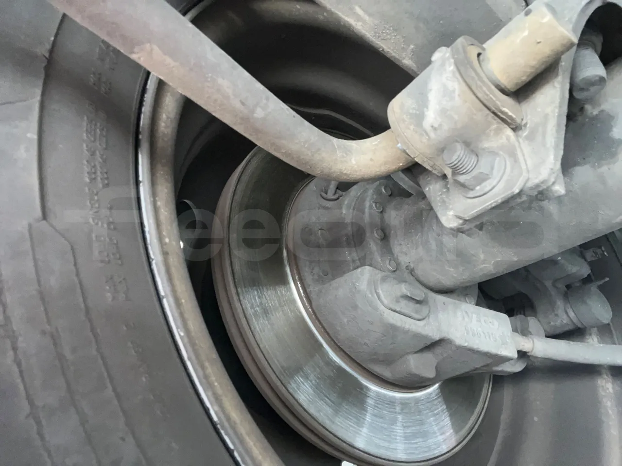 Iveco Daily A50/14/20 -EUR5 -100kW -6.948m CNG - axle 2 discs right