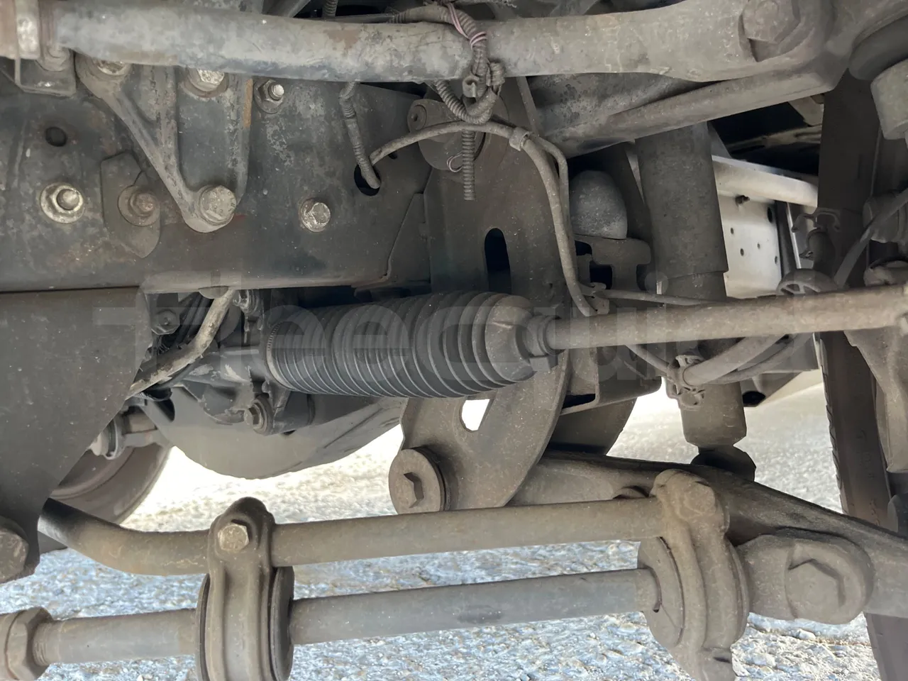 Iveco Daily A50/14/20 -EUR5 -100kW -6.948m CNG - front air springs left