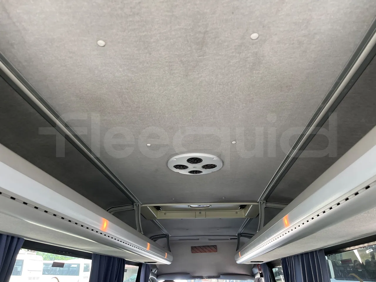 Iveco Daily A50/14/20 -EUR5 -100kW -6.948m CNG - overhead compartments photo