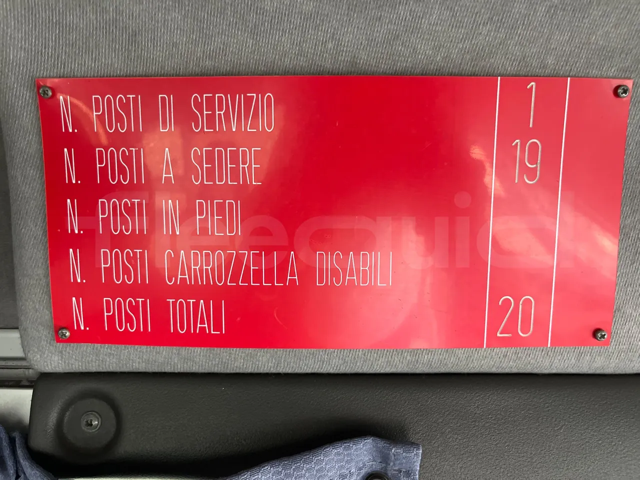 Iveco Daily A50/14/20 -EUR5 -100kW -6.948m CNG - seat plate photo