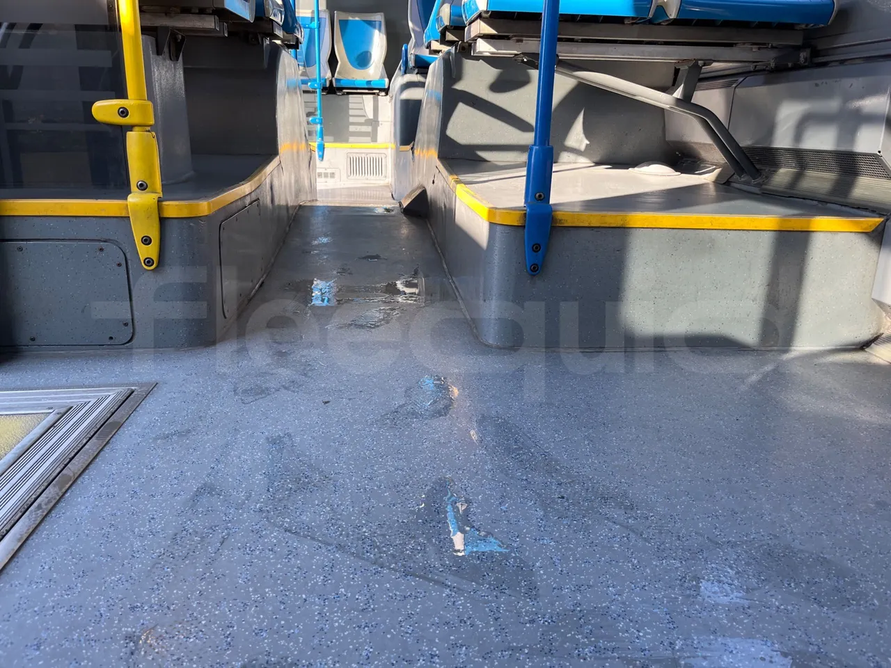 Mercedes-Benz Citaro O530 - Euro4 - 210kW - 11.950m - seat brackets photo