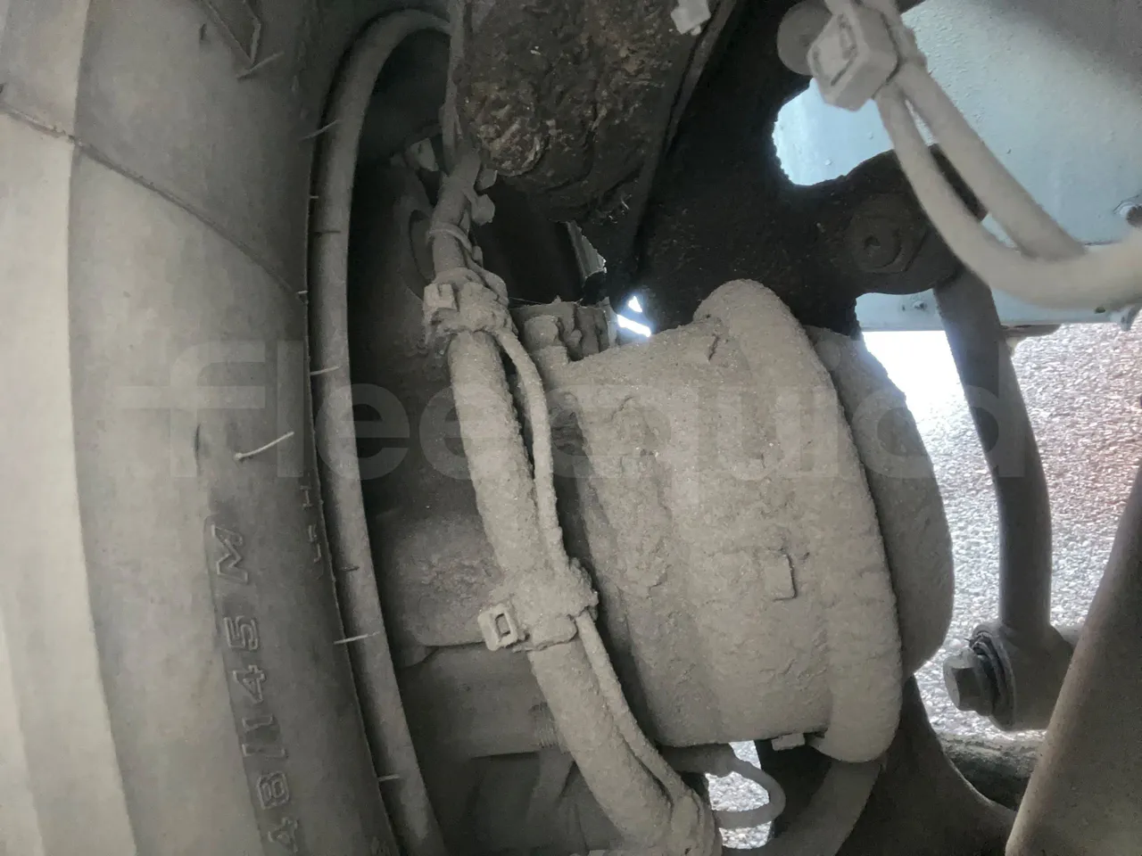 Mercedes-Benz Citaro O530 - Euro4 - 210kW - 11.950m - front brake calipers right