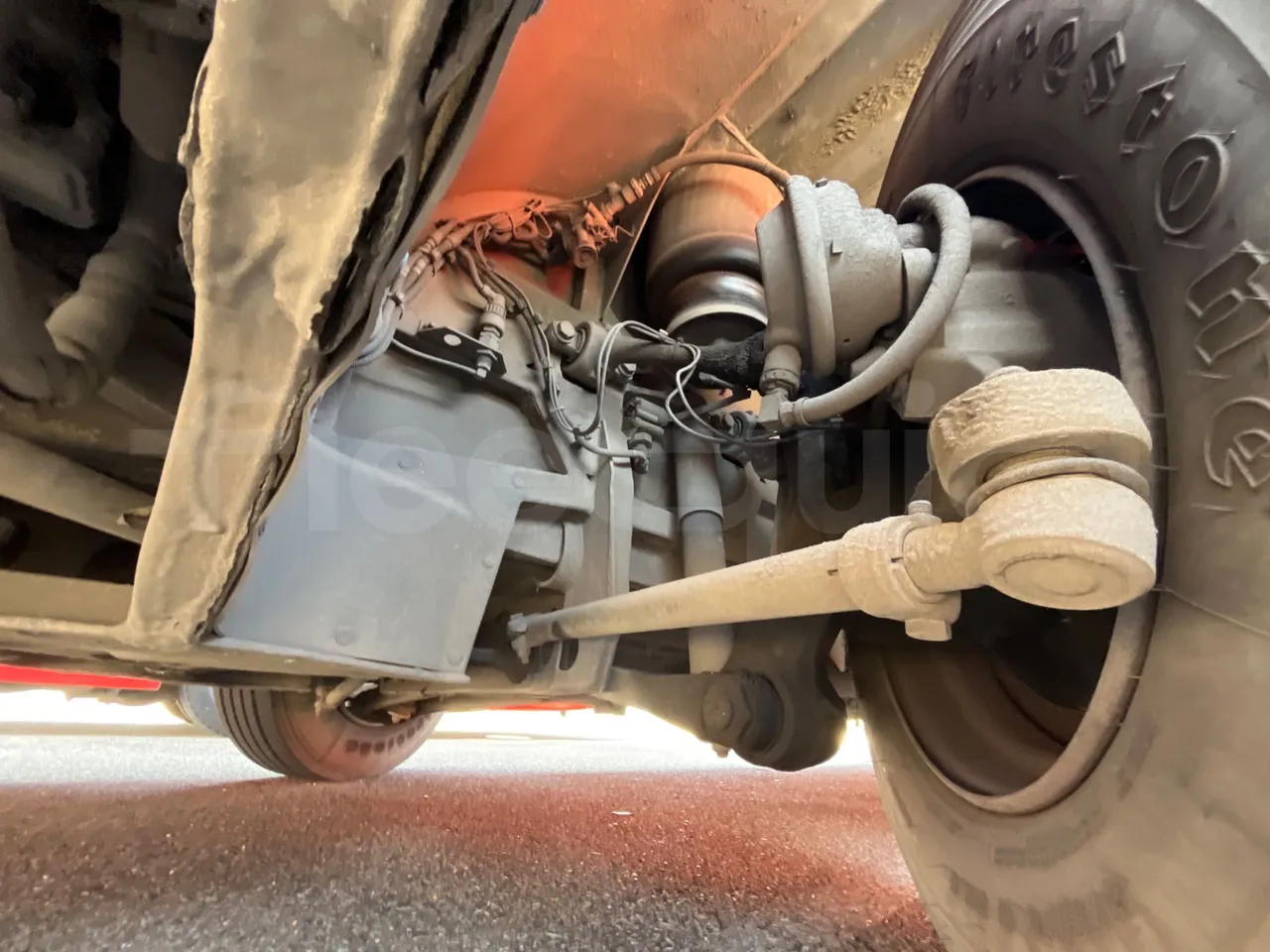 Mercedes-Benz Citaro O530 - Euro4 - 210kW - 11.950m - front shock absorbers left