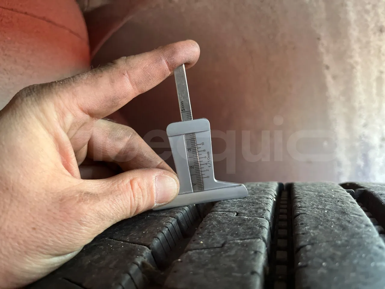 Mercedes-Benz Citaro O530 - Euro4 - 210kW - 11.950m - tread condition front tires right