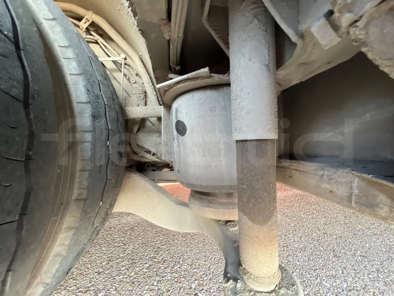 Mercedes-Benz Citaro O530 - Euro4 - 210kW - 11.950m - axel 3 shock absorbers 1 right