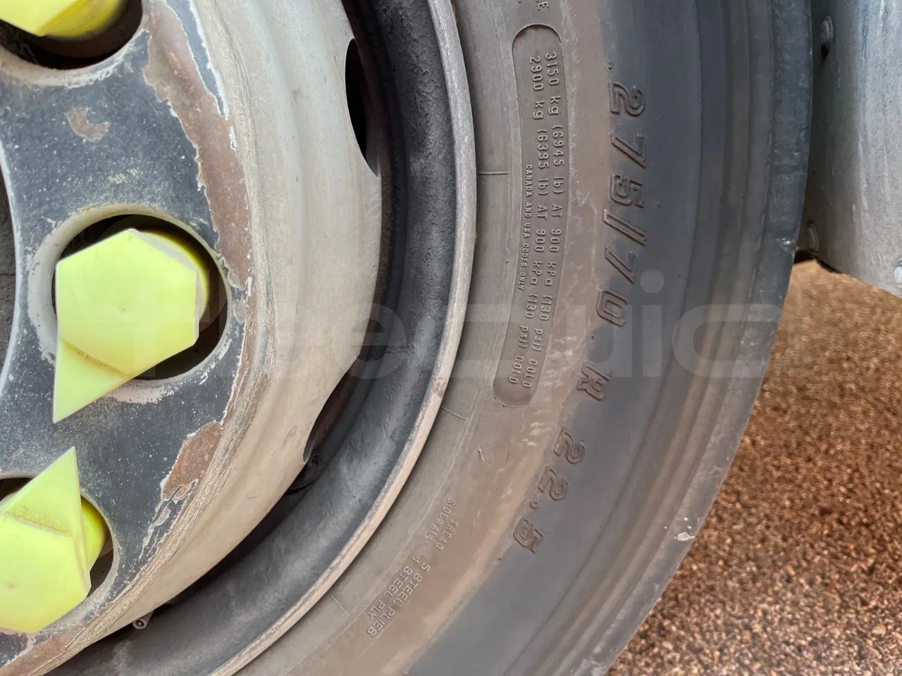 Mercedes-Benz Citaro O530 - Euro4 - 210kW - 11.950m - rear left tire photo