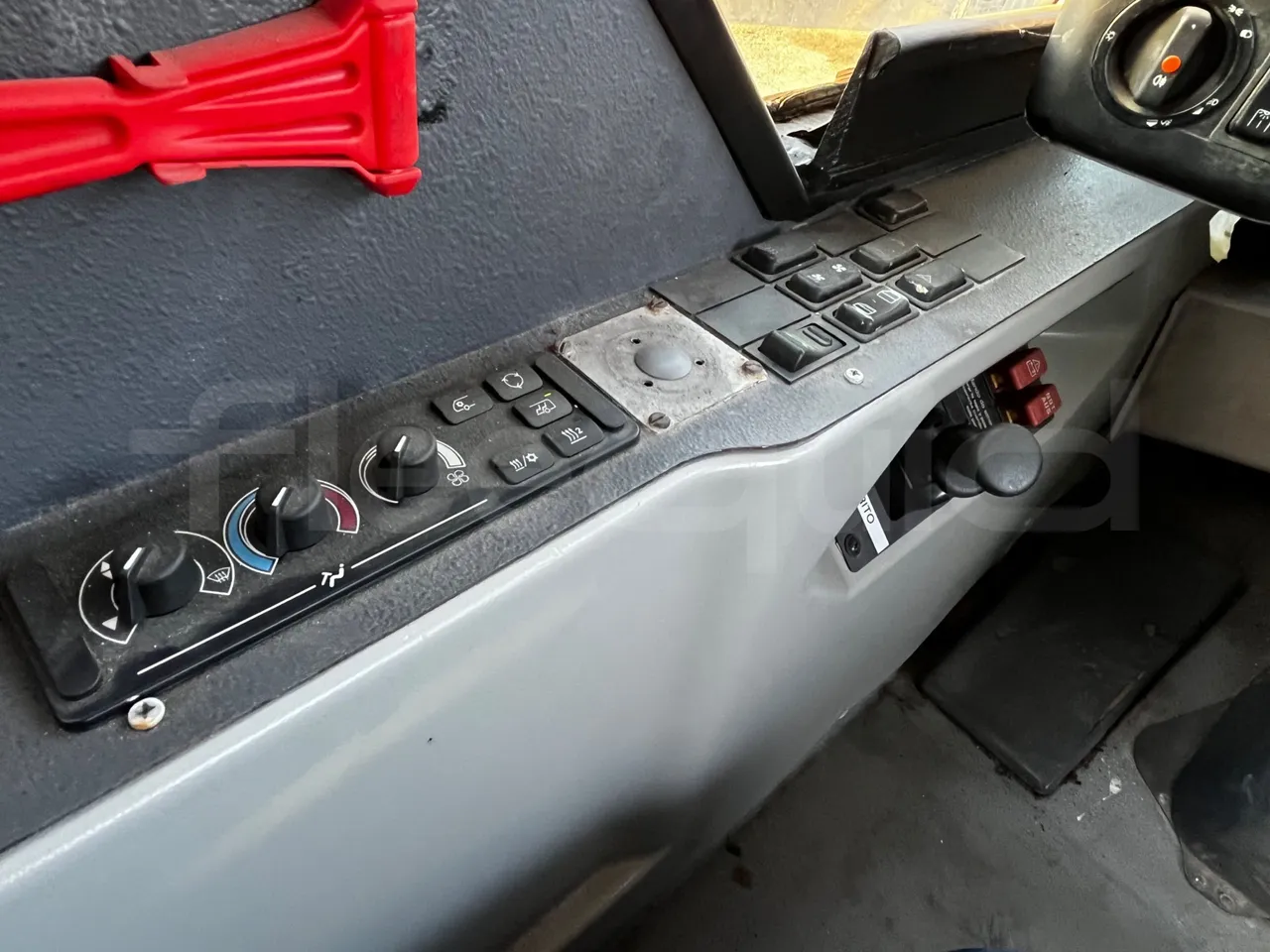 Mercedes-Benz Citaro O 530 - EUR3 - 220kW - 12.000m - radio accessories photo