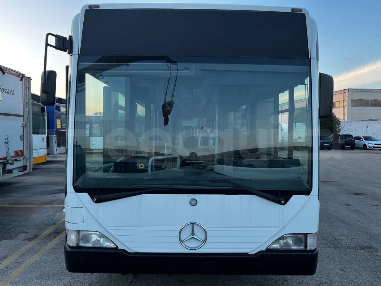 Mercedes-Benz Citaro O 530 - EUR3 - 220kW - 12.000m - front photo