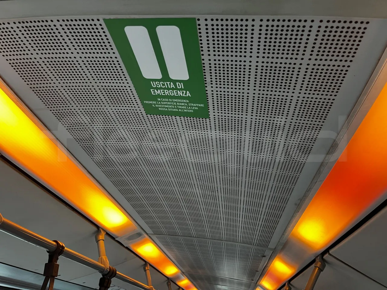 Mercedes-Benz Citaro O 530 - EUR3 - 220kW - 12.000m - roof hatch 1