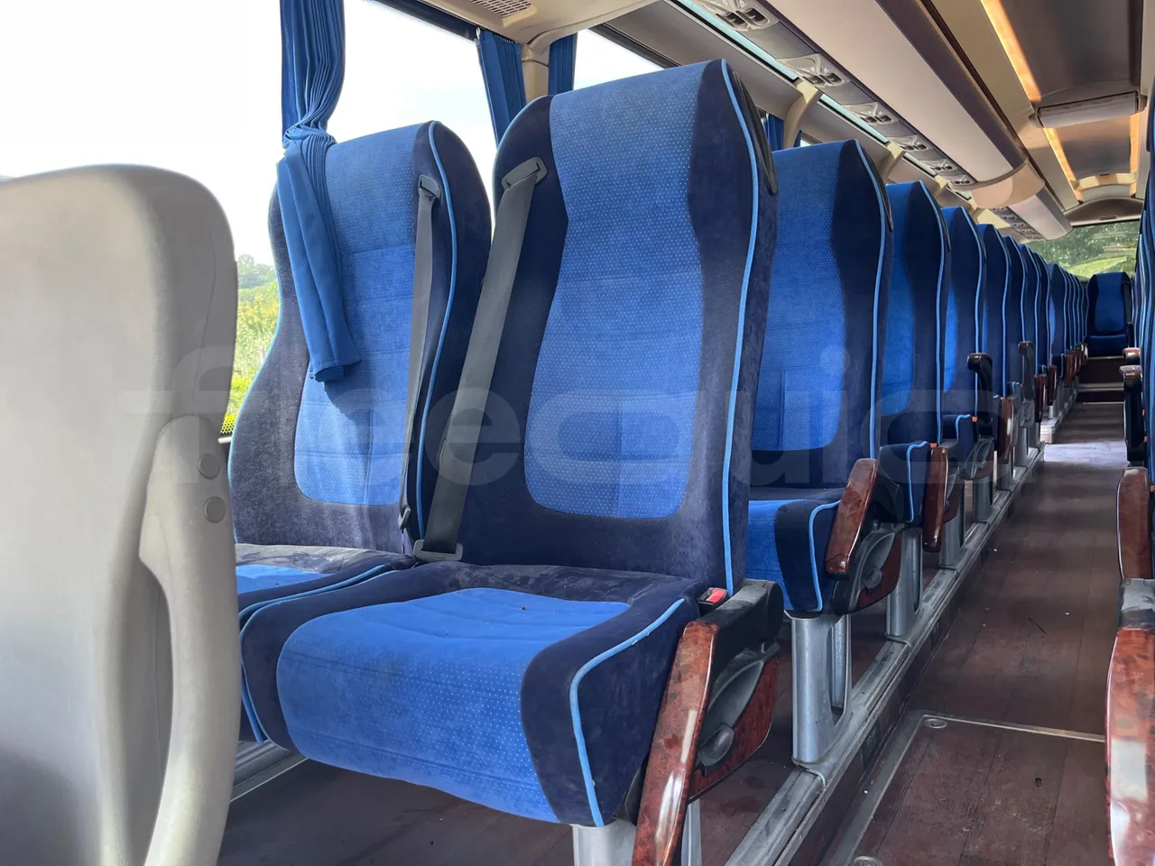 Iveco Magelys - single seat detail