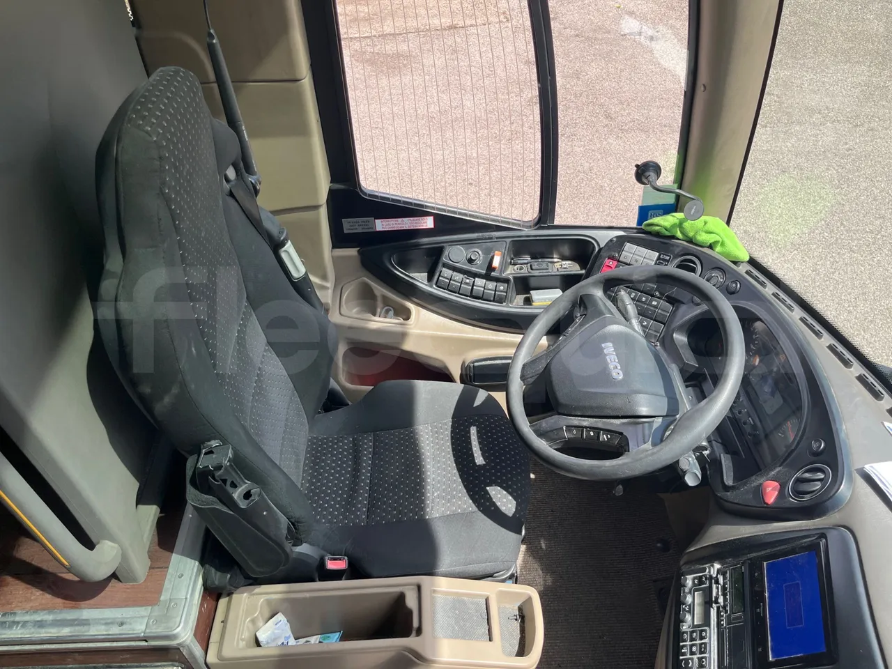 Iveco Magelys - driver's seat photo